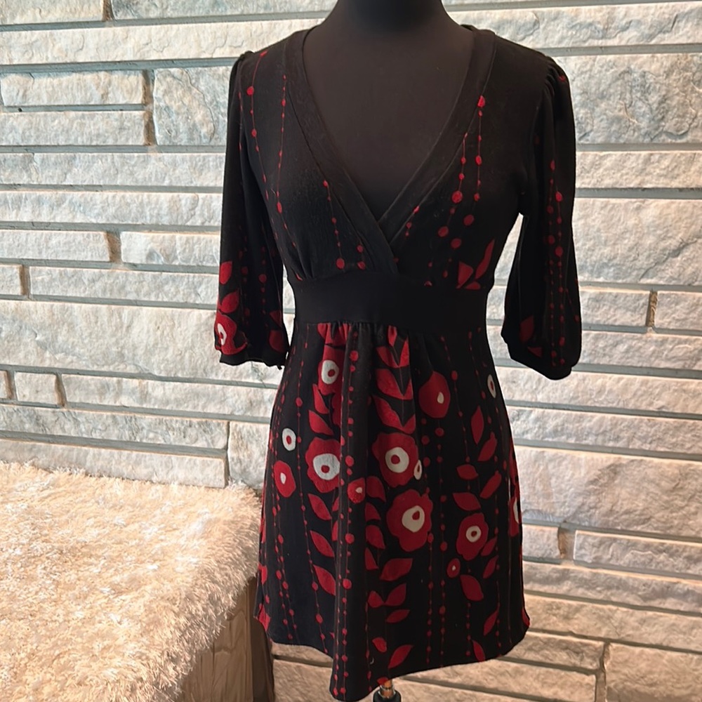 Unique Black and Red Flowered Sweater